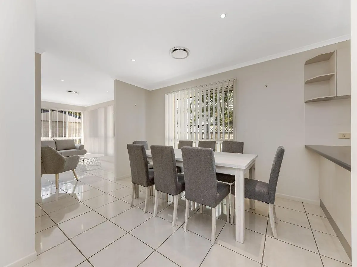 11 Wills Avenue Golden Beach Qld Australia