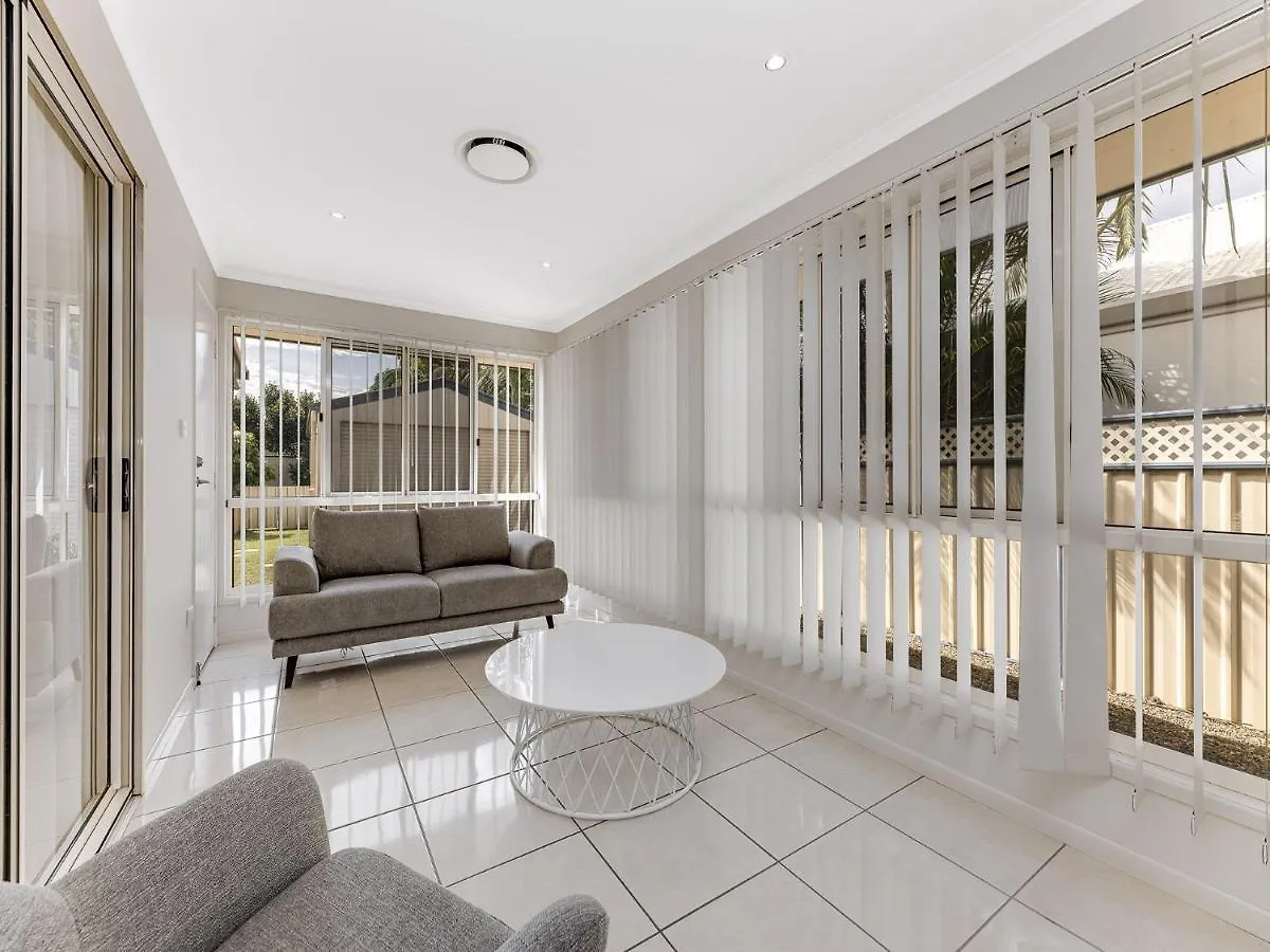 11 Wills Avenue Golden Beach Qld 0*,