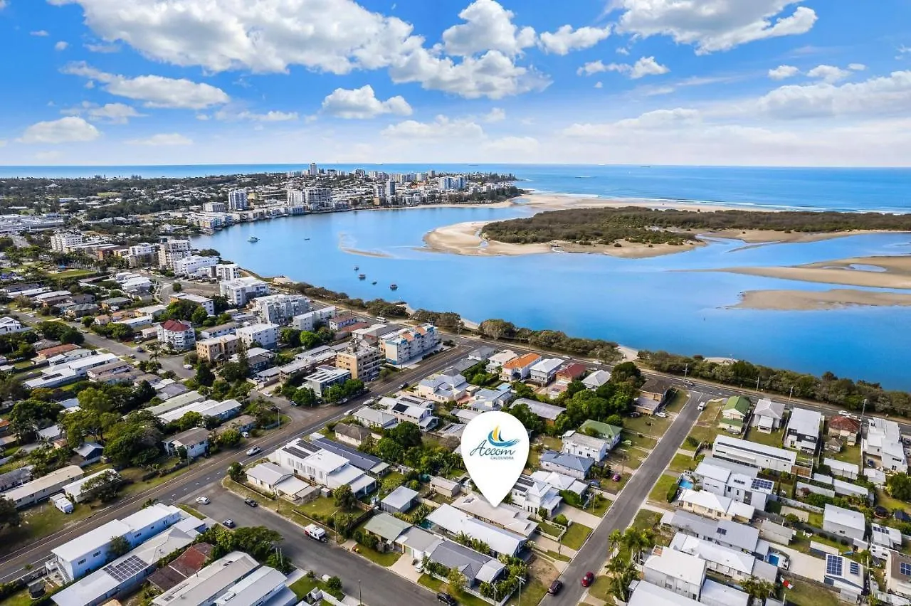 11 Wills Avenue Golden Beach Qld